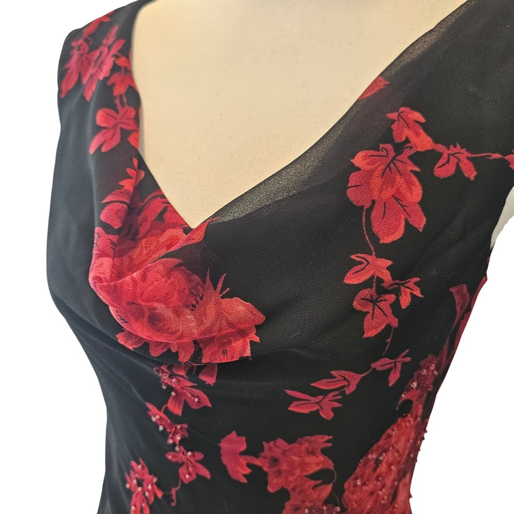 Connected Apparel Red Floral Beaded Hi Low Dress Size Small Romantic Goth Formal - Picture 4 of 12